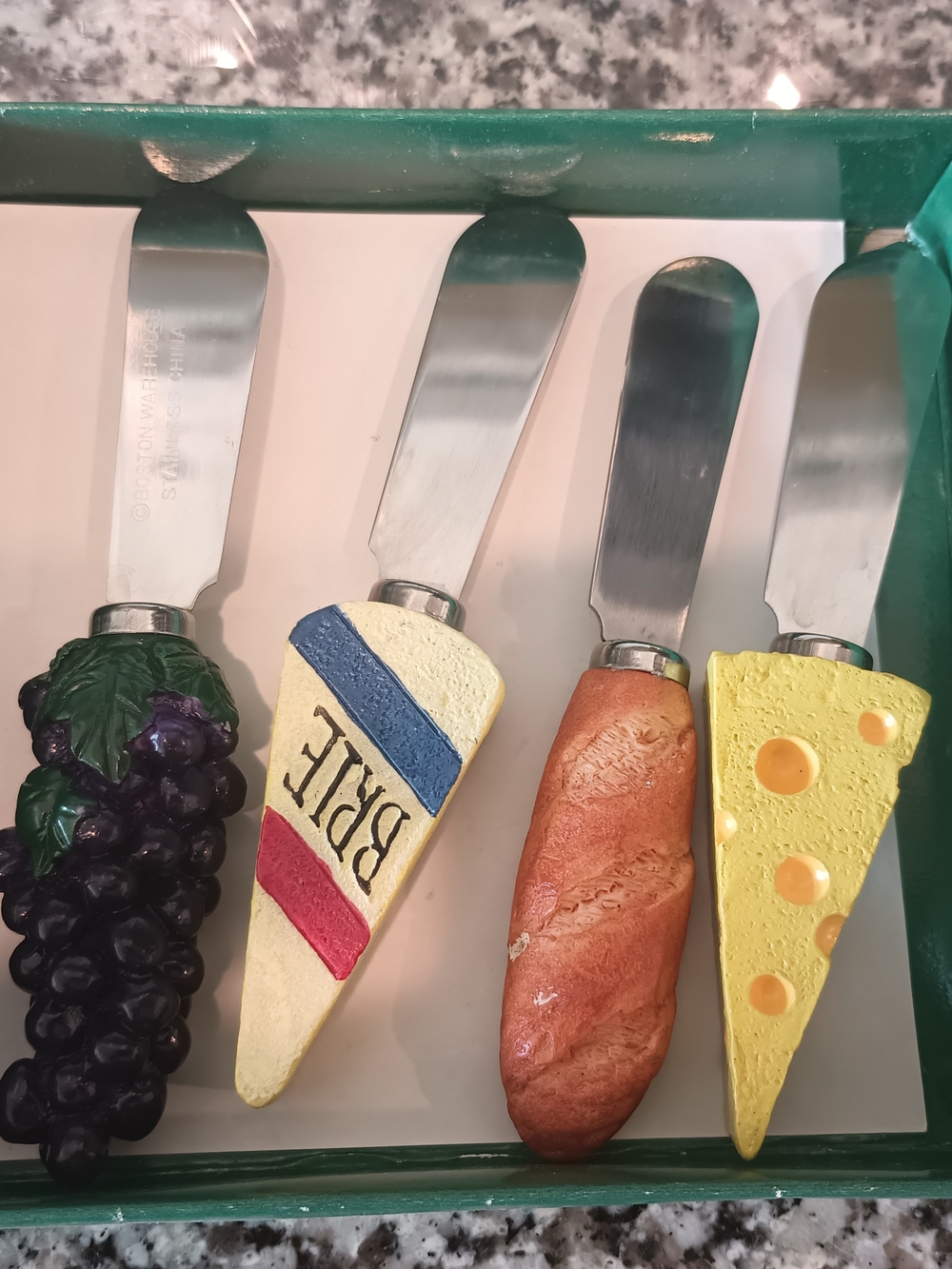 VTG Boston Warehouse Stainless Steel Spreader Knives  Wine Cheese Fruit Set of 4